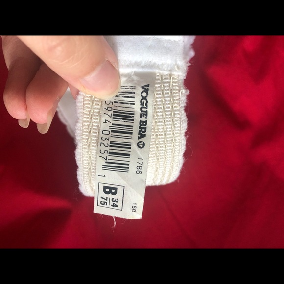 Vogue Bra - Picture 4 of 6